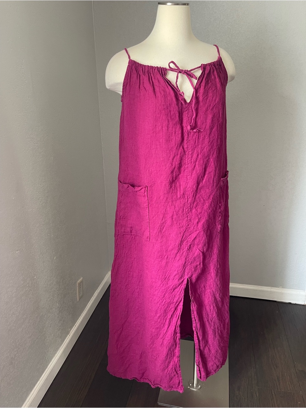 Meo Meli Fuchsia Midi Dress with Tie Neck and Front Slit - Picture 2 of 8